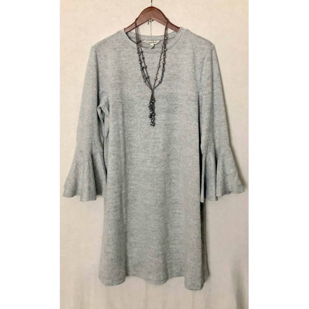 Speechless Tulip Sleeve Midi Dress